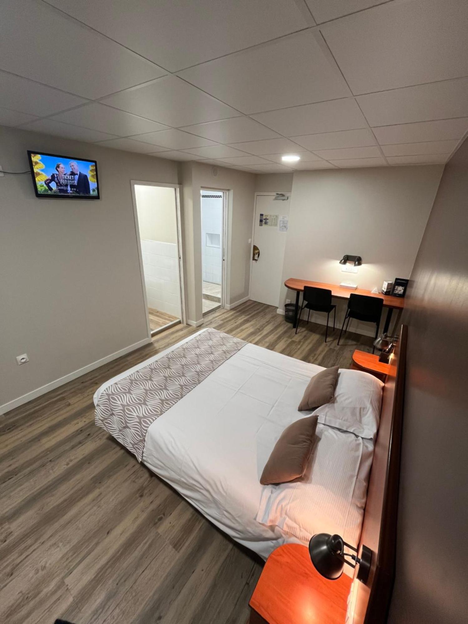 Nouvel Hotel Lons-le-Saunier Exterior foto